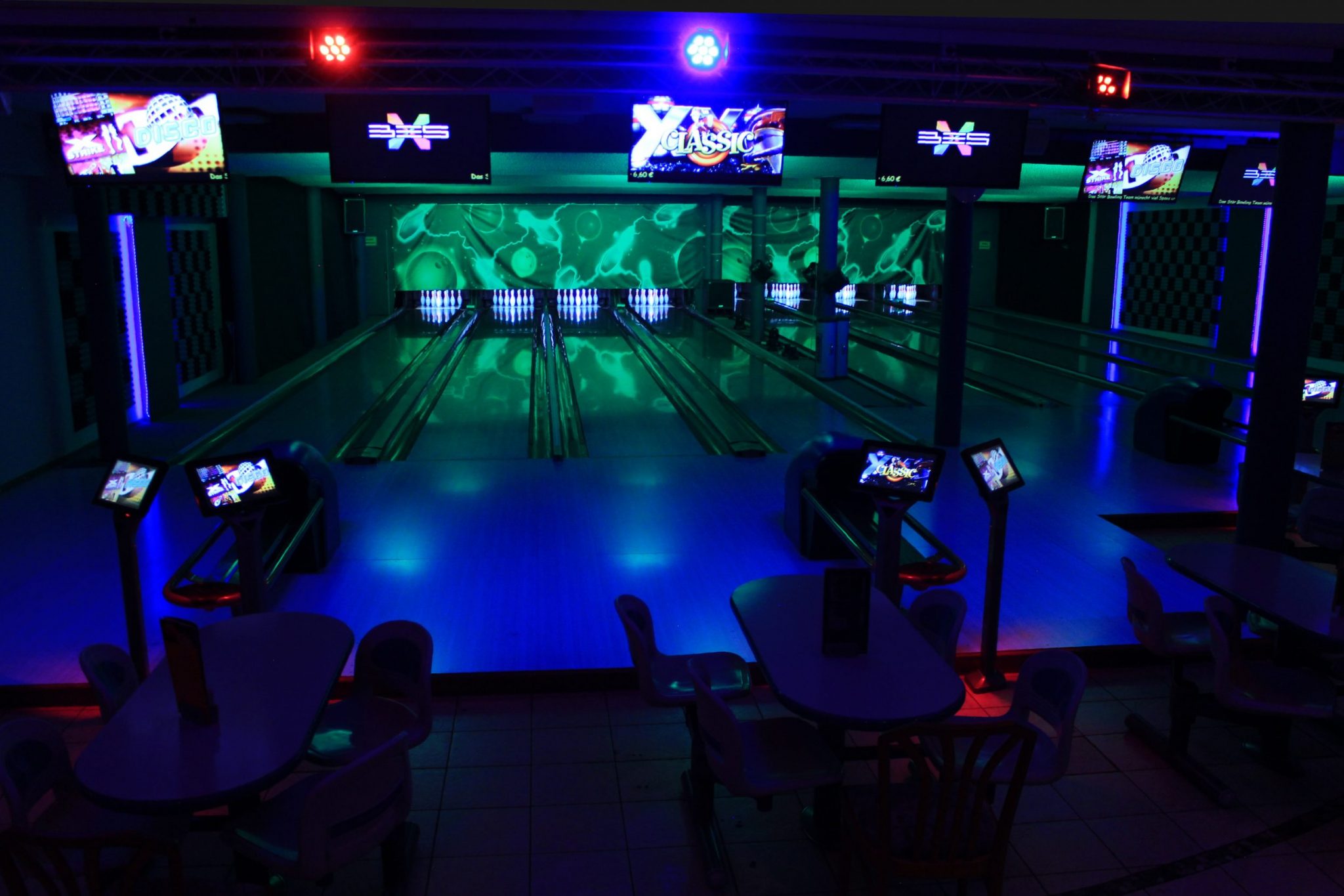 Sport STÖR Billard + Bowling